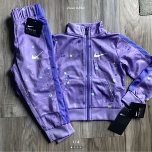 Nike tracksuit toddler girls size 2T(NWT) ~PRICE IS FIRM, NO OFFERS~
